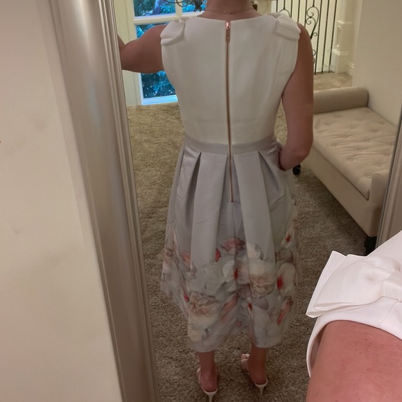 Ted Baker Gilith Chelsea Bow Shoulder Grey Dress Size TB 2, US 6 - Picture 3 of 10